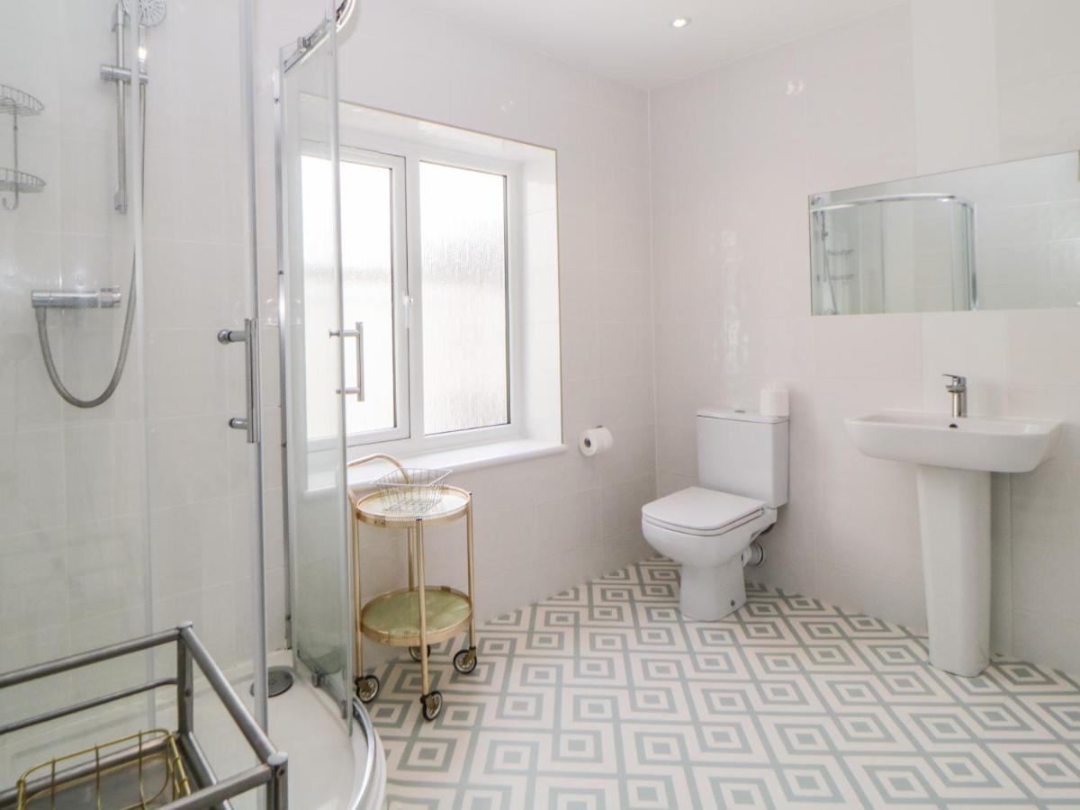 Вилла 27 Exeter Street Тинмут Экстерьер фото