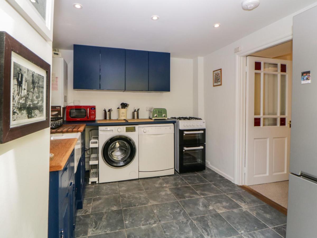 Вилла 27 Exeter Street Тинмут Экстерьер фото